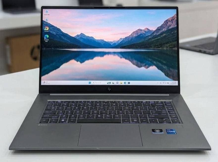 HP ZBOOK STUDIO G8 MOBILE WORKSTATION CORE I7 GAMER PROFESSIONNEL